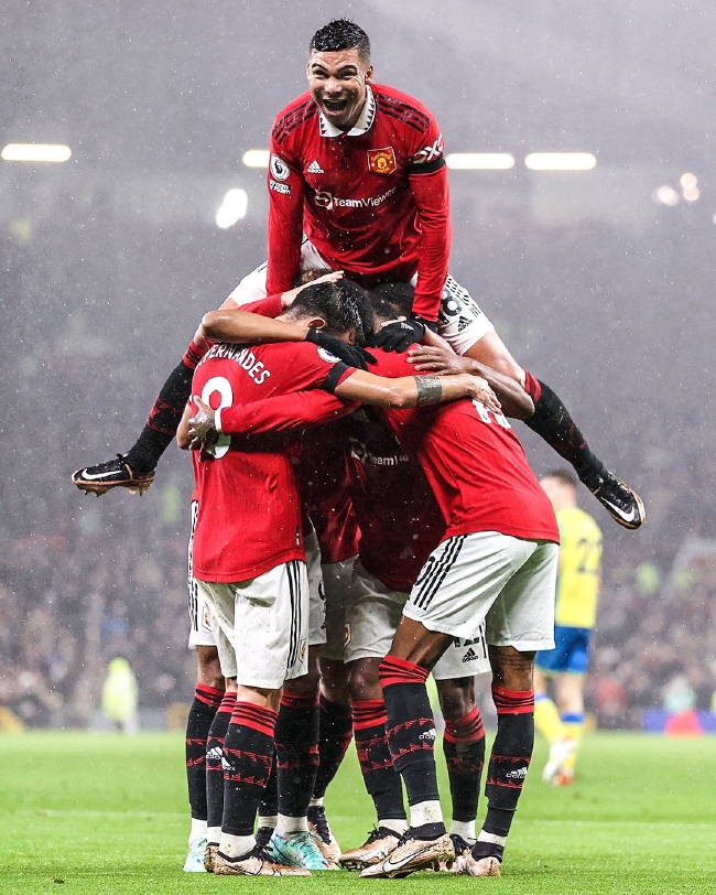 于后防线球 于后防线球